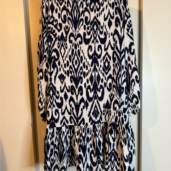 Tahari Black and Cream Long Sleeve Abstract Print Dress Midi New - Picture 8 of 9